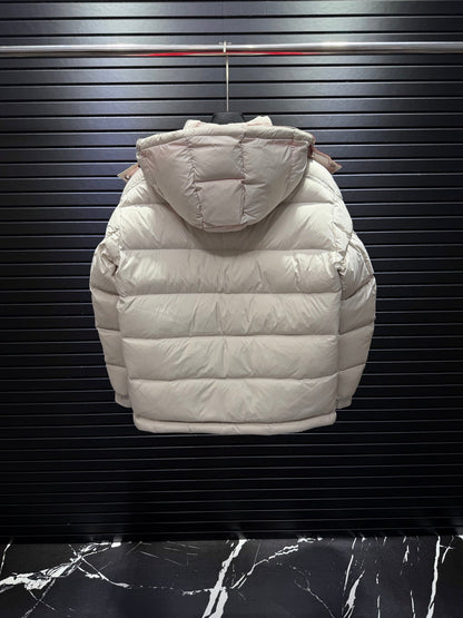 Poirier Puffer Jacket In White And Red